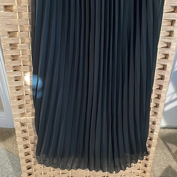 Sam Edelman Black Pleated Skirt Maxi Dress 4 - Picture 3 of 12